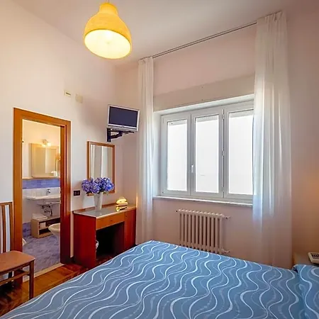 De La 3* Senigallia
