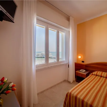 De La 3* Senigallia